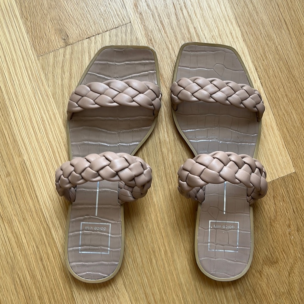 Dolce Vita Indy Sandal